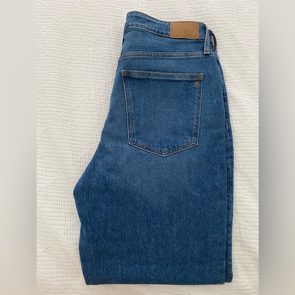 Madewell Curvy perfect vintage straight jean size 32